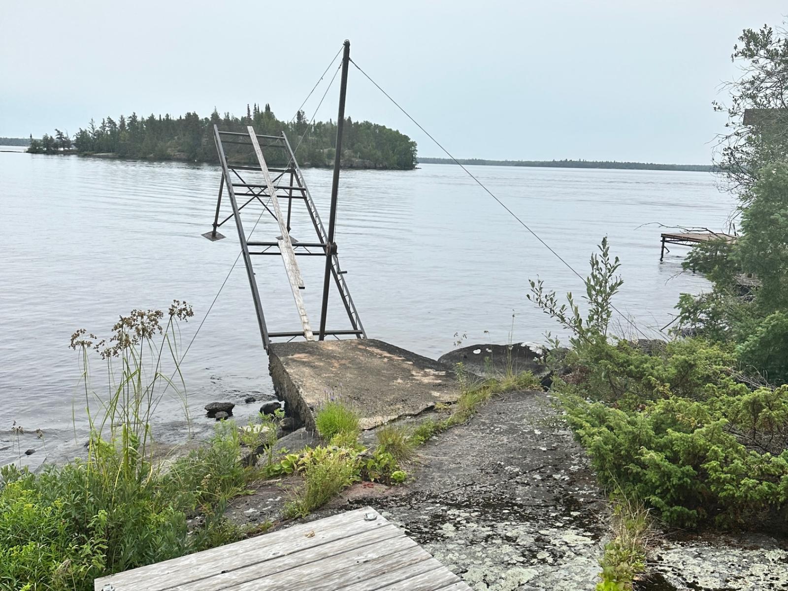 Brereton Lakefront Cottage for Sale Block 14 Lot 10