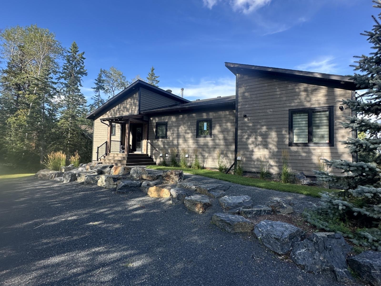 Rear View Block 6 Lot 17 Brereton Lake