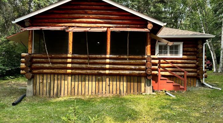 Falcon Lake - Lakefront Cottage for Sale -SOLD