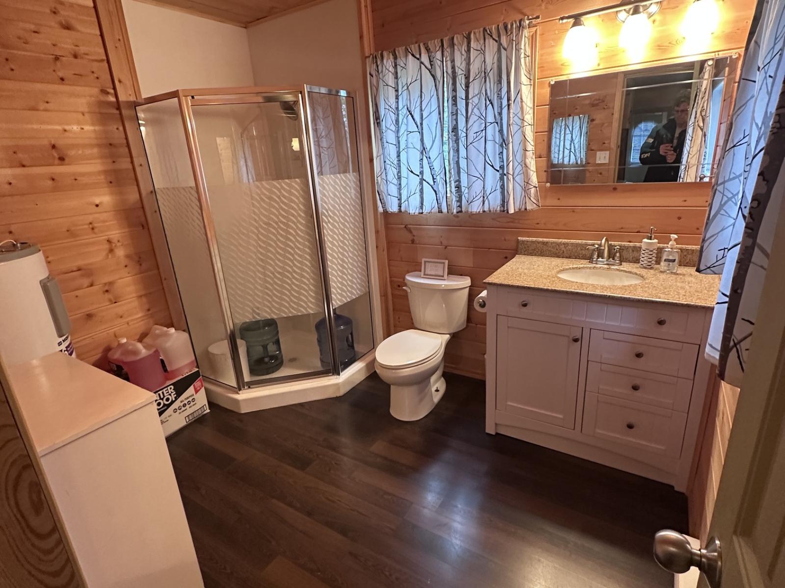 Block 9 Lot 41 Brereton Lake with Water access - Bathroom
