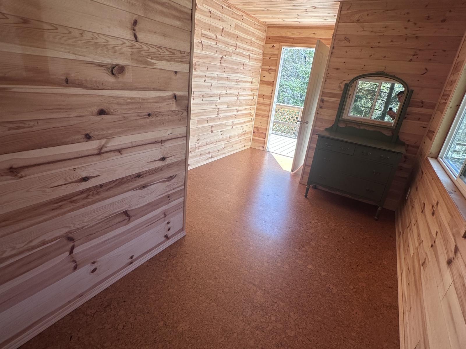 Block 9 Lot 41 Bunk House