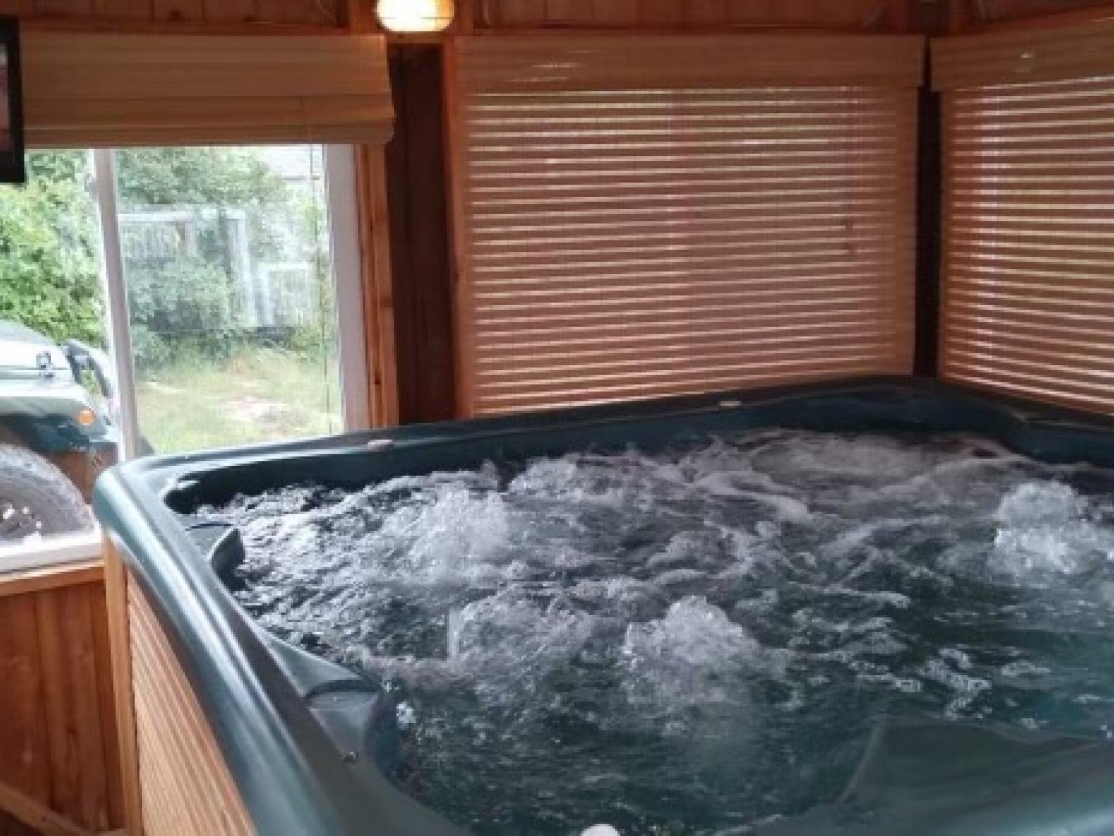 Hot Tub Brereton Lake Back Lot for Sale