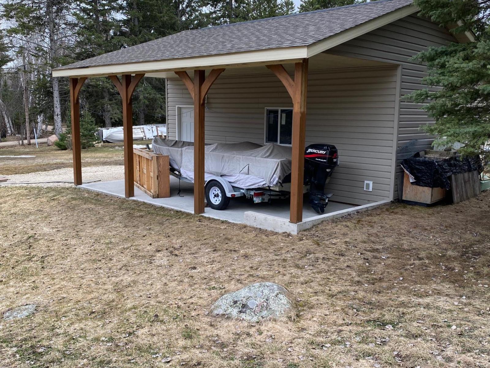 Star Lake  - Lakeview Back Lot for Sale - Garage