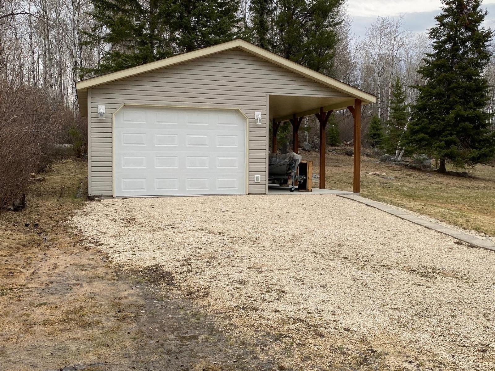 Star Lake  - Lakeview Back Lot for Sale - Garage