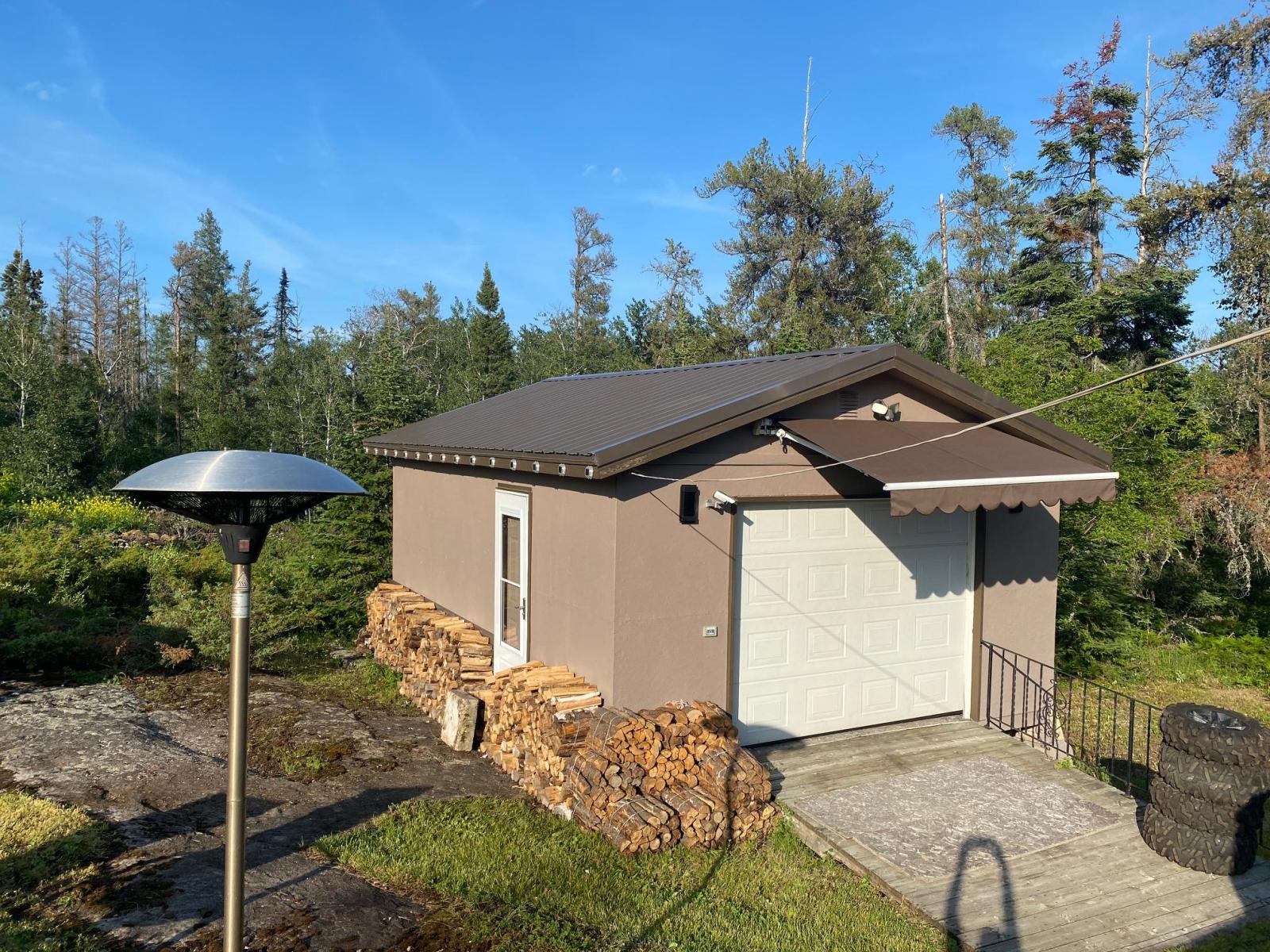 Work Shop Brereton Lake Back Lot for Sale