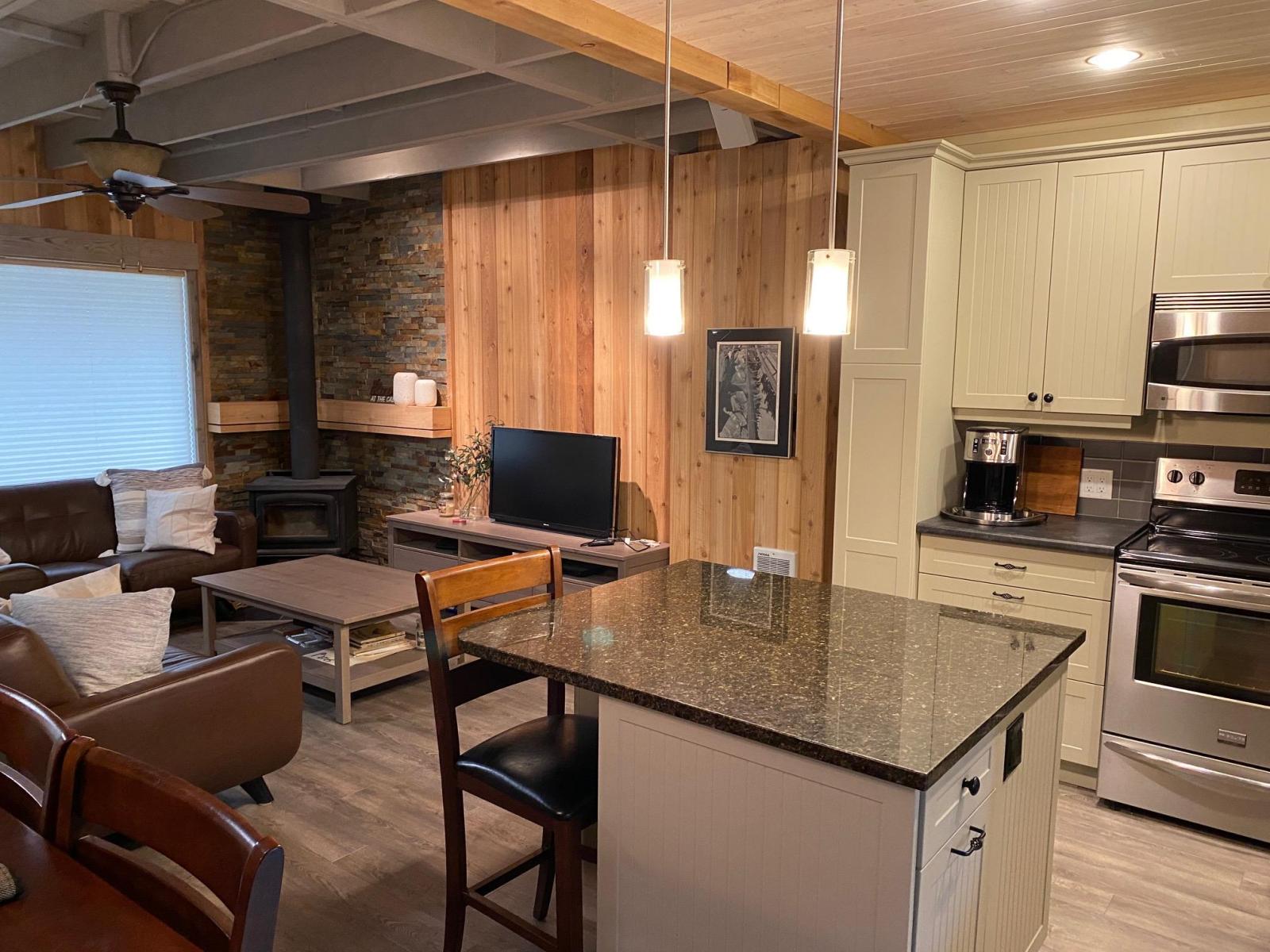 Big Whiteshell Cottage for Sale with Water Access - Main Cottage Kitchen Island